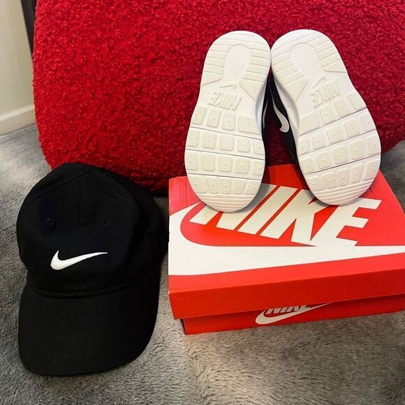 Nike Black Sneakers and Cap Set - Picture 5 of 13